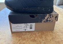 Specialized 2FO dh flat strl40 - använda 1 gång