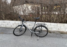 Nishiki Speed R Deore 10v – skivbromsar + pakethållare!