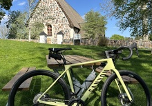 Canyon Endurance CF SL 8 Di2 2023 Small Frozen Yellow - mindre än 50 mil på mätaren.