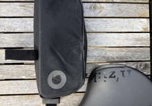 Fjällräven Hoja topptube bag + Fizik aliante sadel