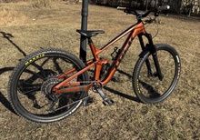 Trek slash 8