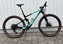 Bianchi Methanol CV FS 9.1 (2023) Large, en MTB i toppklass!