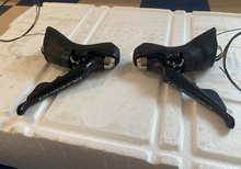 Shimano Ultegra ST-R8020 - växelreglage - hoods