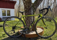 S-Core kolfiber racer