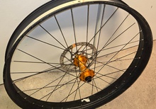 Framhjul fatbike 27.5 Bontrager Jackalope + Hope Pro4 Fatsno