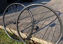 DT swiss PR 1600 / Specialized gravel/landsväg hjulset