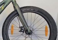 24" Framhjul för skivbroms