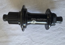 Industry Nine baknav