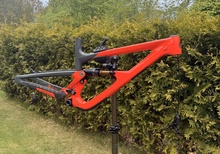 Ibis Hd6 L Orange ram. Inkl bromsar. 