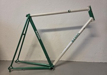 Basso stålram