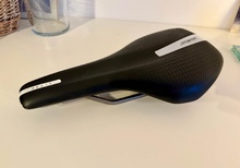 gebioMized Sleek Ti-rails 145mm sadel - 243g