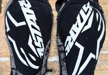 Armbågsskydd xs/xxs alpinestars