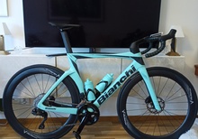 Bianchi oltre 105 DI2 12s 