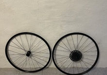 Mavic aksium disc