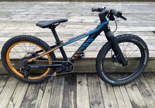 Canyon offspring 20 tum, nya 2,3 inch däck 