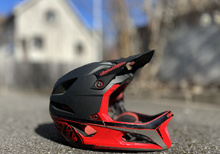 Troy Lee Designs Stage MIPS Full Face Helmet (Black/Red) storlek 60-63 cm (XL/XXL)