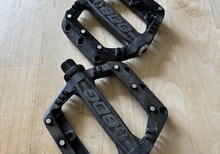 SDG Slater jr pedaler