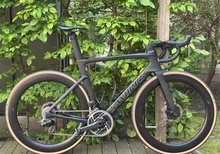 Specialized S-Works Venge SRAM Red eTap AXS