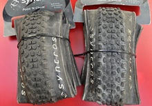 Syncros Point'N'Chute 2.1" 26” Däck (par)