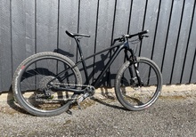 Mtb i kolfiber 27.5” small
