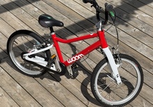 Woom 3 – 16" Barncykel - Lätt, välskött och redo för nästa äventyr