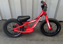 Specialized Hotwalk 12 