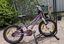 Specialized Hotrock 16" m handbroms fram och bak (ej fotbroms)