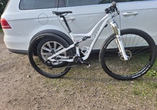 Specialized Rumor Medium