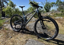 YT Izzo Core 2 - Large - 2022