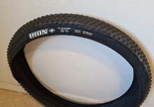 Maxxis Ikon & Goodyear Escape 27,5
