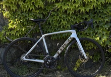 Trek Émonda SL 5 Disc 2021 – Storlek 54 – Carbon – Shimano 105