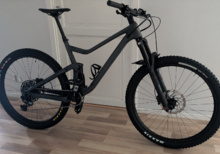 Scott Genius 950 (2022) – Storlek Large – Mycket nytt och bytt