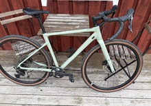 Gravelbike Cube Nuroad Pro Cues 1x11s Pea/Grey