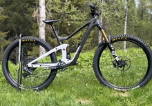 Scott Ransom 900 Tuned AXS (medium)