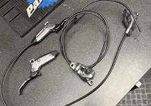 SRAM Level Bronze bromskit fram och bak
