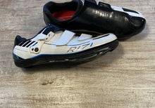 Shimano R171 Lv-skor.  Stl 39