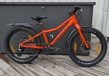 Scott 20"