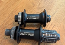 Shimano Deore nav 15x100 12x142 32H HG