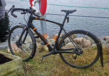 Gravel Holdsworth Mystique Di2 powermeter fina hjul