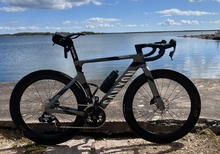 Intressekoll* Aeroad CF SLX 7 AXS SPEED