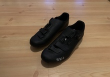 Fizik R4 Carbon cykelskor landsväg stl 41
