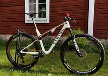 Canyon Lux CF 8