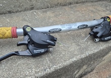 retro mtb styre med 2x8 reglage