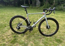 BMC Roadmachine 01 One sram red etap AXS