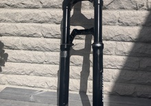 2022_21 marzocchi series 34 bomber z2 27.5 150mm rail