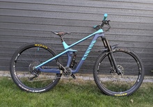Canyon Strive M