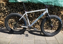 White fat bike 