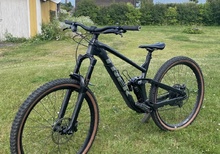 Trek slash 8 (eller bytes) 