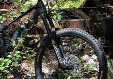 Framgaffel Rockshox ZEB Ultimate 180mm 2.1 RC2