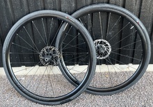 Bontrager Paradigm + R1 Gravel däck
